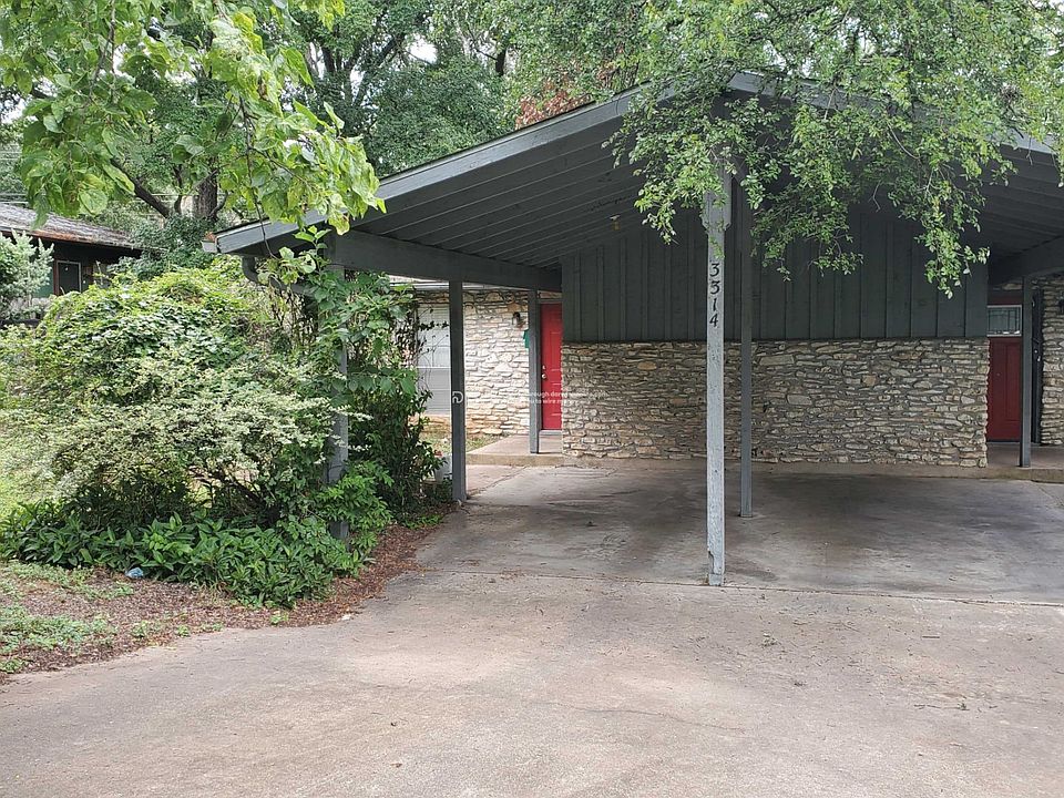 1st image of 3314 S Oak Dr #B