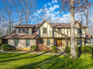 908 Dunsinane Rd, Signal Mountain, TN 37377