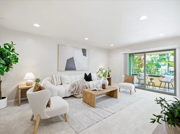 777 San Antonio Rd APT 108, Palo Alto, CA 94303