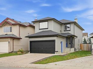 115 S Evansmeade Cres NW, Calgary, AB T3P 1B9