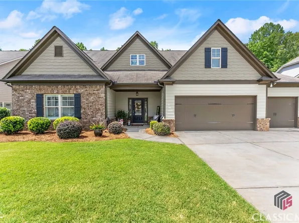 198 Morris Creek Drive, Hoschton, GA 30548
