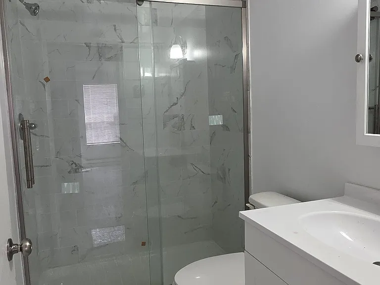 Upper Level Bathroom