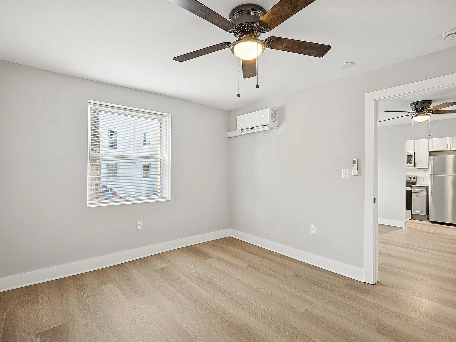 Pierce Arrow Properties — Photo 4