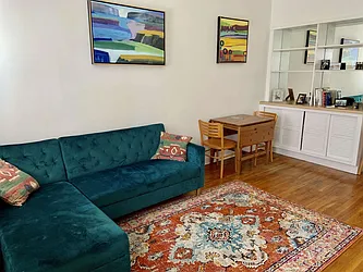 Rented by PocketBroker Inc