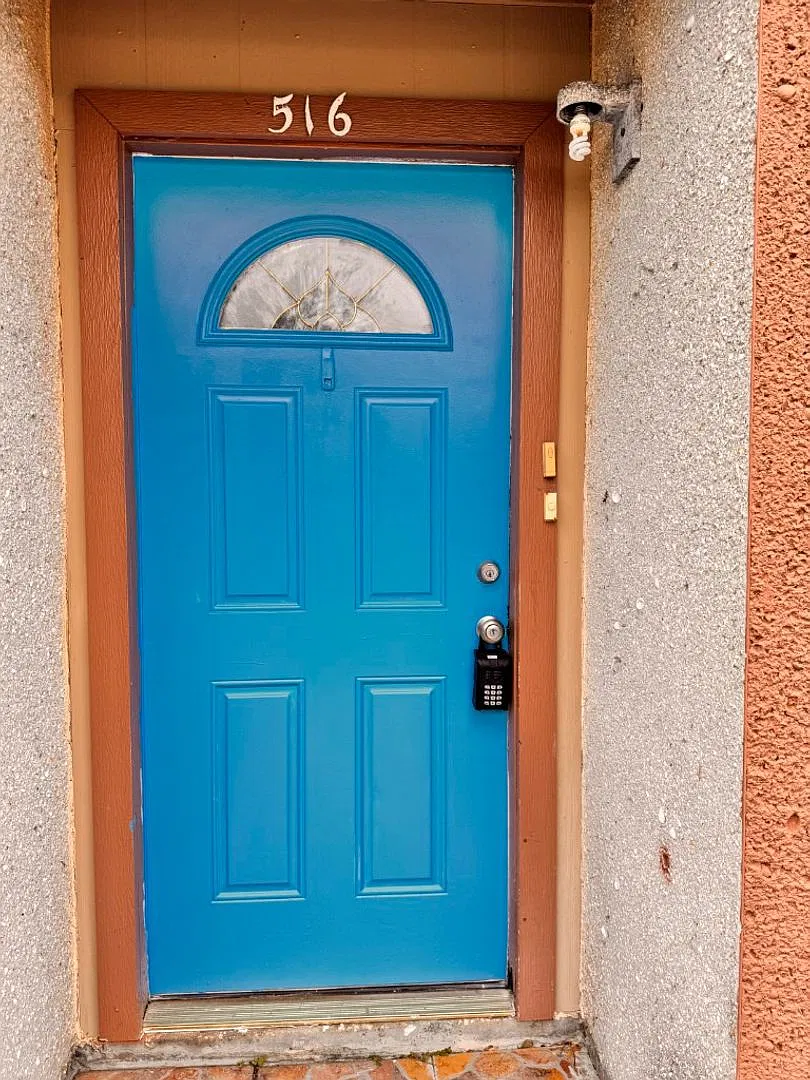 Great location! Great price! Great home! — Photo 1