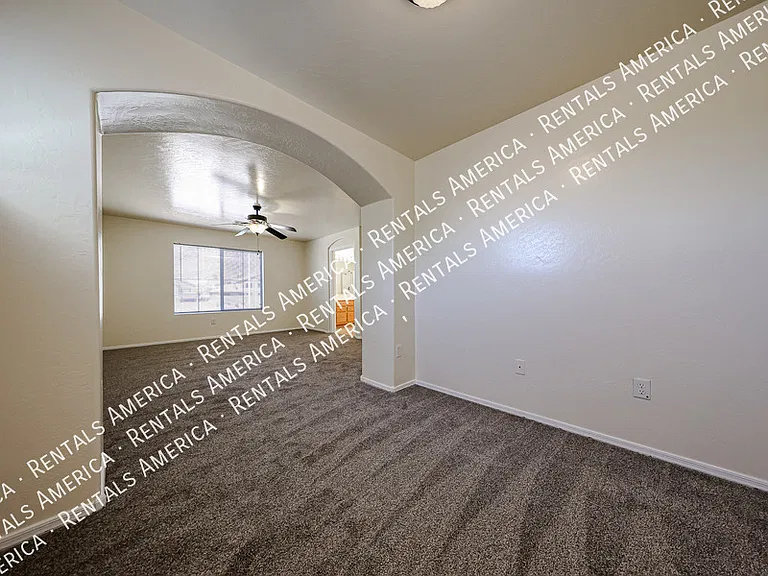 528 W Mountain Sage Dr — Photo 41