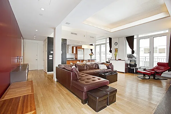 Sold by Nest Seekers International | media 36