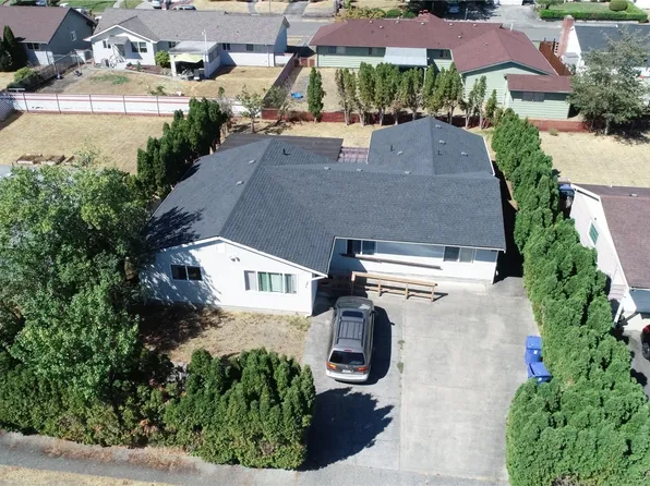 4621 S Burkhart Drive, Tacoma, WA 98409