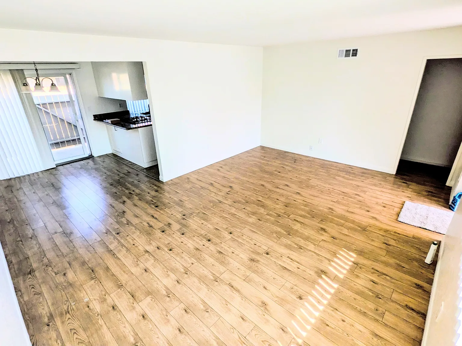 7291 Corsican Dr — Photo 2