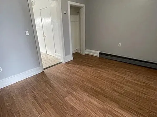 195 Broadway #B, Newburgh, NY 12550