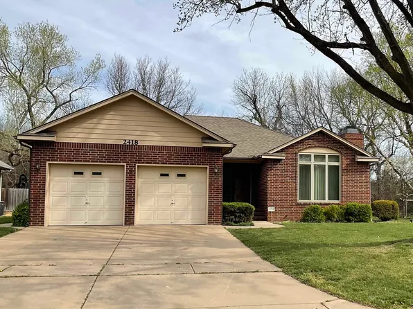 2418 S Yellowstone Ct, Wichita, KS 67215