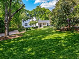 652 Milledge Cir, Athens, GA 30606
