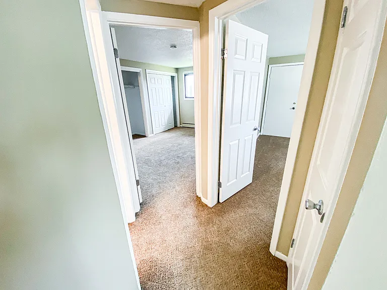 16 Capitol View Ter #4 — Photo 8