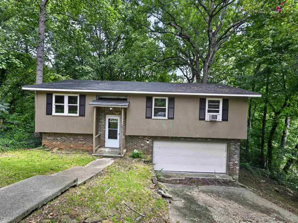 2511 Willowood Cir, Birmingham, AL 35215