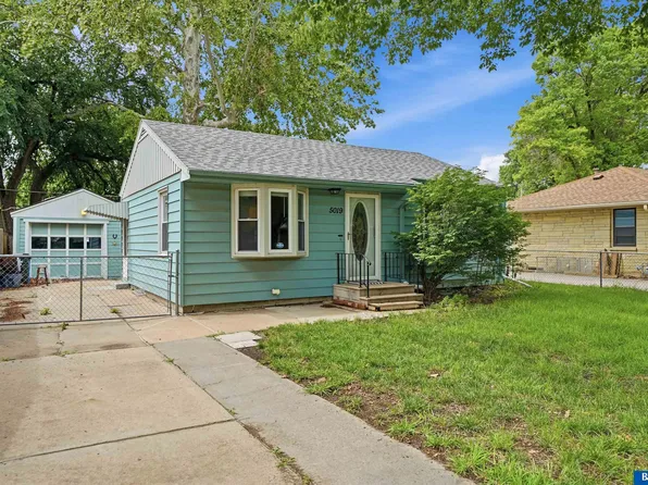 5019 Fremont St, Lincoln, NE 68504