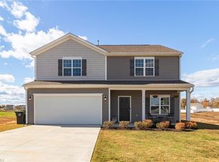 178 Wickham Ct, Clemmons, NC 27012