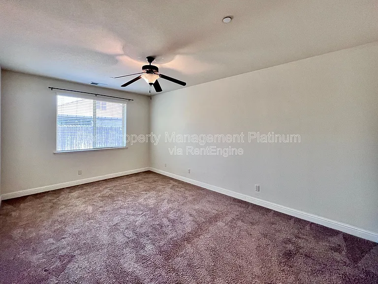 5893 E Laurite Ave — Photo 8