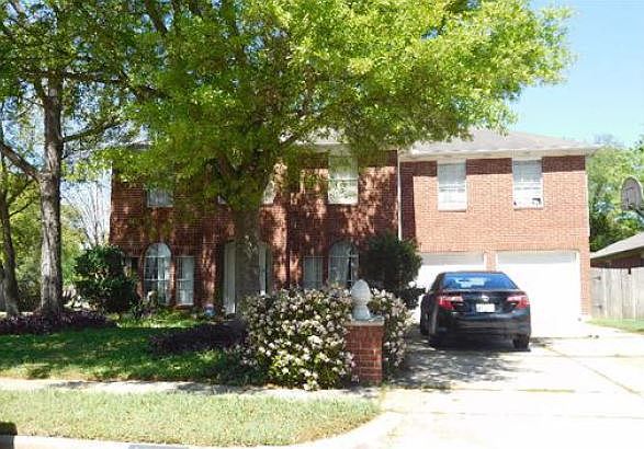 1st image of 16610 Parliament Dr