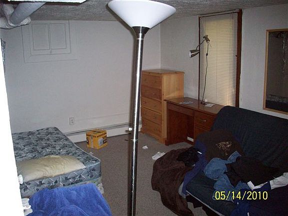 324 #5 - Bedroom