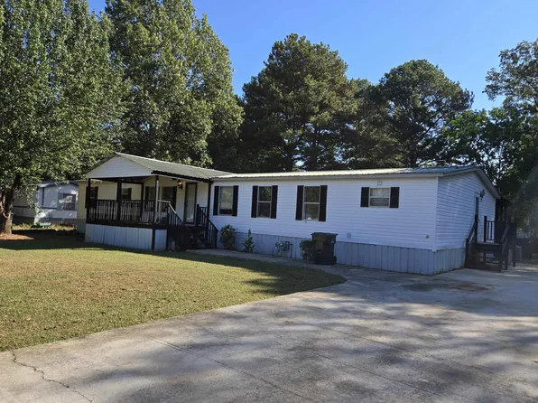 283 Lisa Ln, Scottsboro, AL 35769