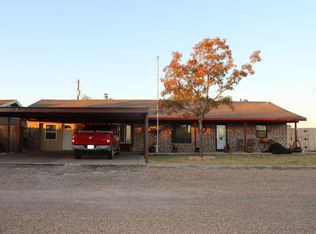 1509 3rd St, Plains, TX 79355