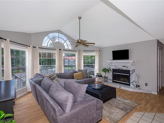 5th image of 935 Northern Dancer Way APT 205