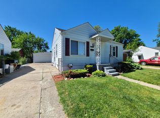 692 E Brickley Ave, Hazel Park, MI