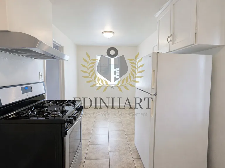 1916 E Hunter Ave #4 — Photo 8