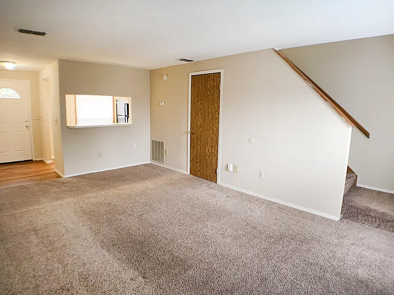 Woodhills Apartments — Photo 52