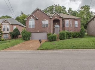 5544 Craftwood Dr, Antioch, TN 37013