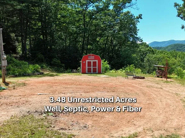 691 Chalk Hill Rd, Franklin, NC 28734