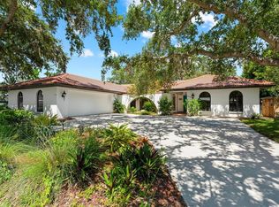 2504 Tanglewood Dr, Sarasota, FL 34239