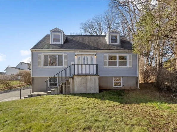 18 Laurie Road, Cortlandt Manor, NY 10567