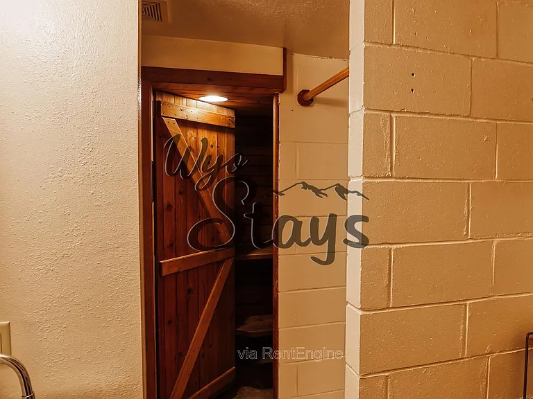 625 Lewis St #M — Photo 36