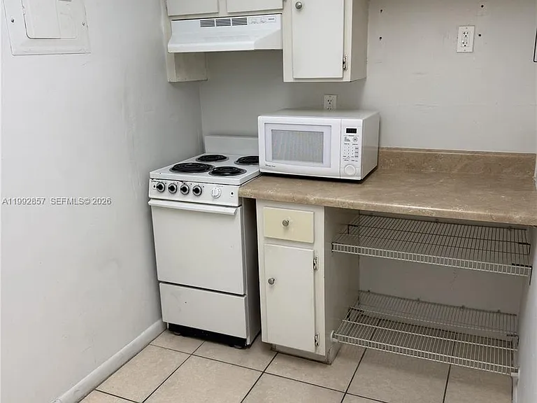 7010 NW 186th St #5-121A — Photo 7