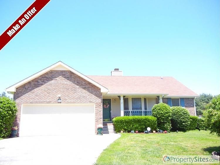 1st image of 587 Cory Dr