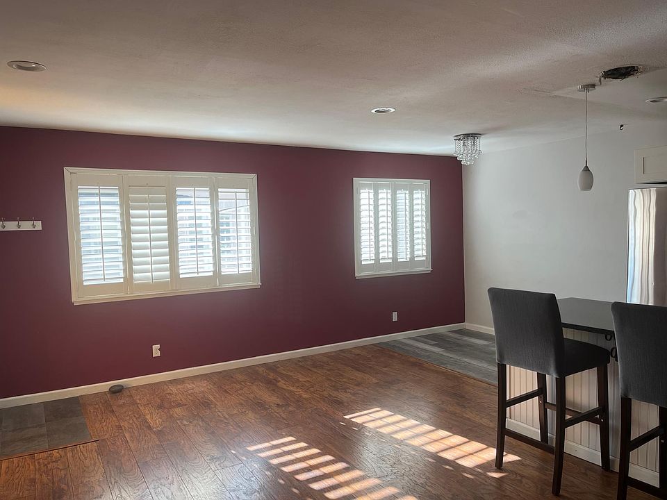 1st image of 265 Gomes Ct APT 3