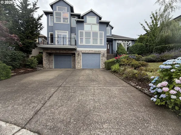 14210 SE Rolling Meadows Dr, Happy Valley, OR 97236