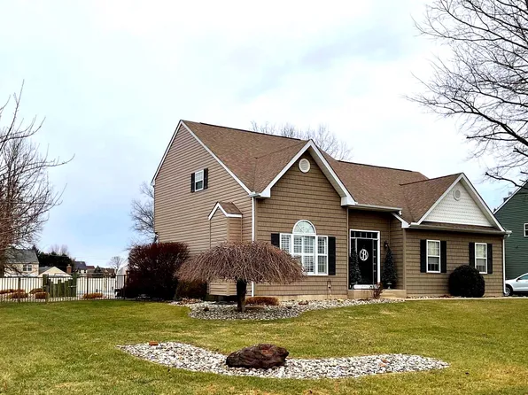 49 Karens Way, Bear, DE 19701