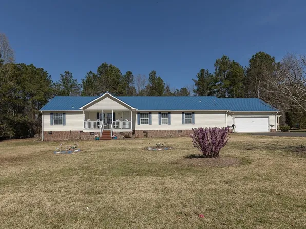 105 Pack House Ln, Sanford, NC 27332