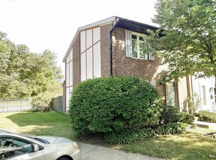 1 Cypress Square Pl, Elgin, IL 60123