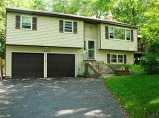 1364 Red Mill Rd, Rensselaer, NY 12144