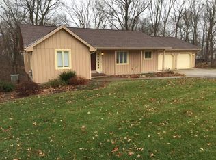 2413 Glenwood Dr, Washington, IN 47501