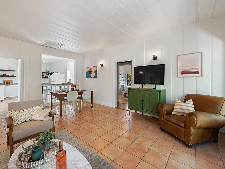 15265 Arnold Dr — Photo 32