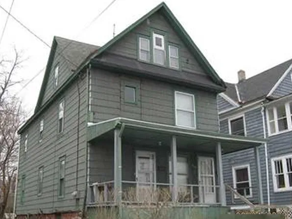 649-51 E 5th St, Erie, PA 16507