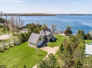 13 Cedar Point Ln, Elysian, MN 56028