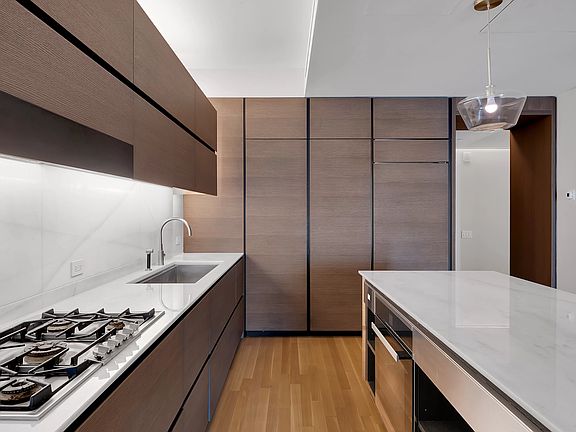 4th image of 551 W 21st St APT 3B