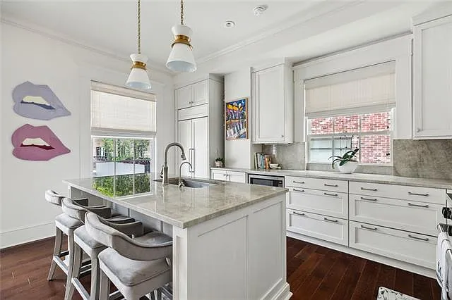 700 Magazine St #515 — Photo 15