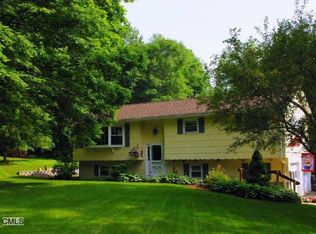 266 Chestnut Land Rd, New Milford, CT 06776