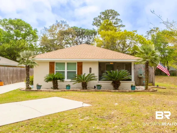 805 E 24th Ave, Gulf Shores, AL 36542